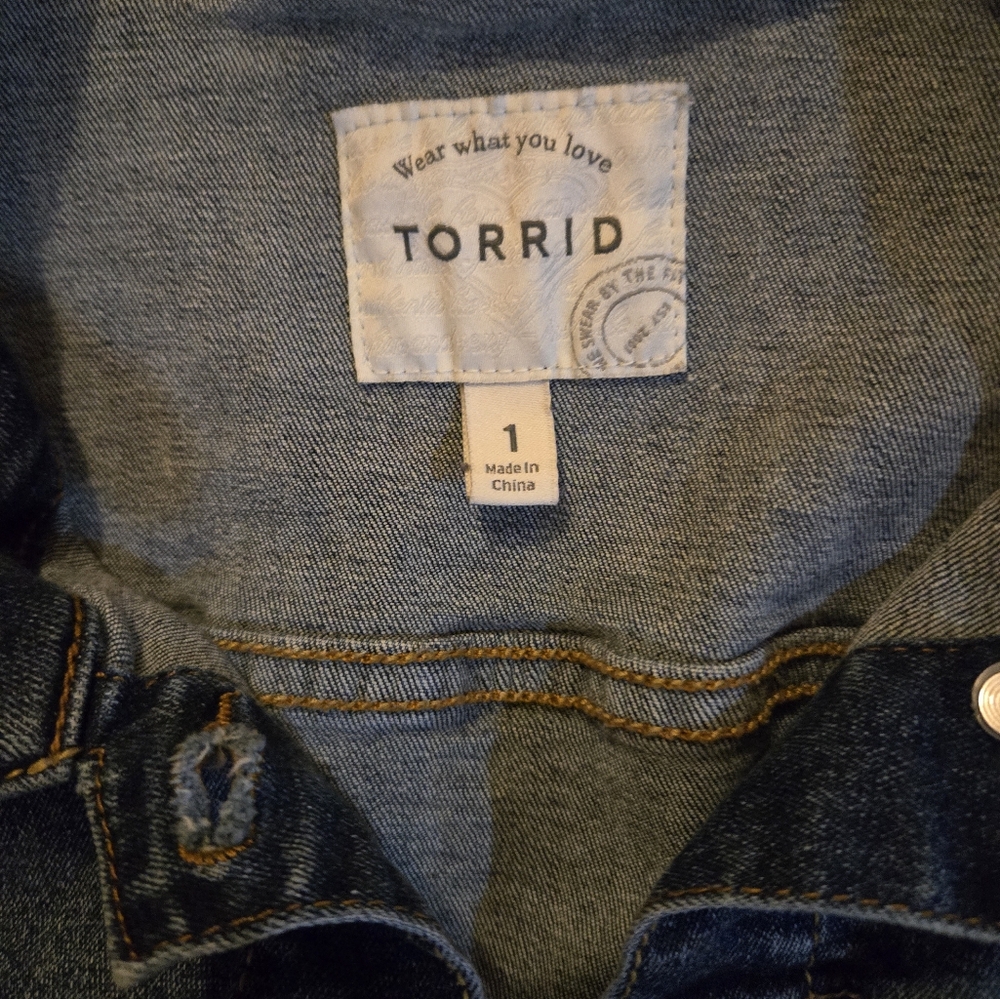 Torrid Denim Jacket with Button Closure - Picture 2 of 3